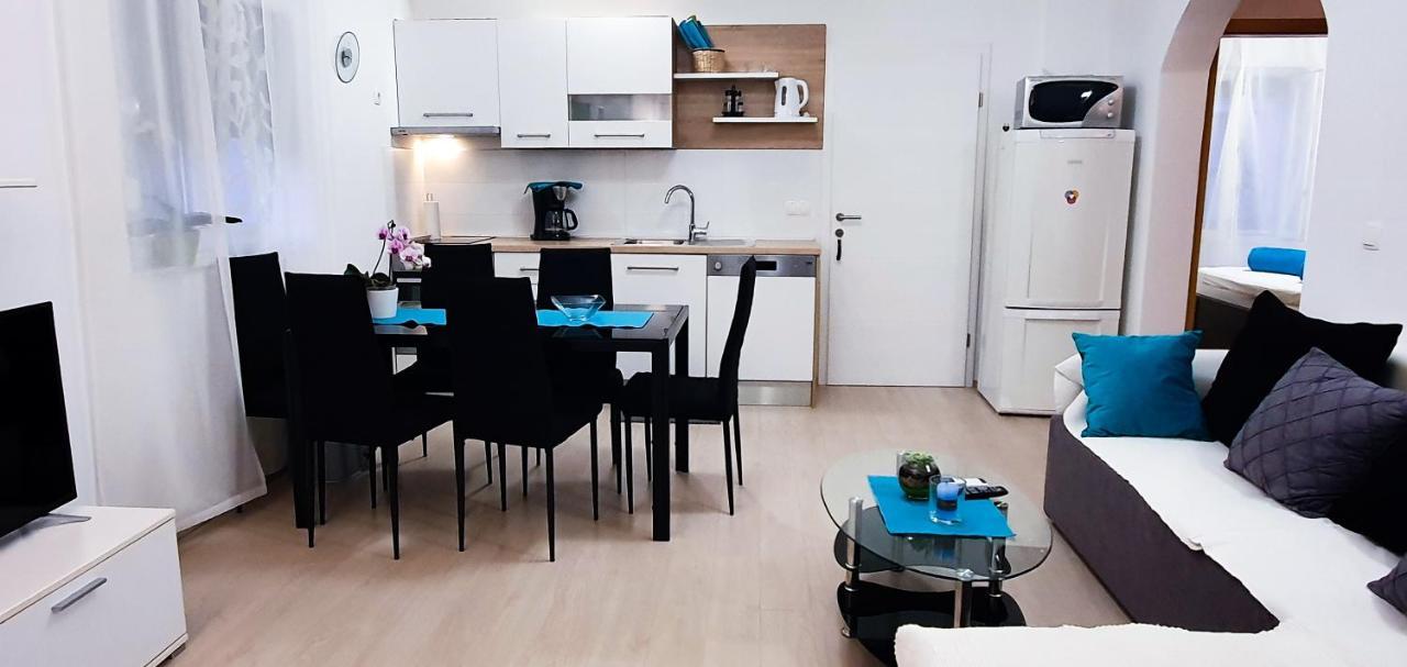 Radenka Zafron Apartment 沃迪切 外观 照片