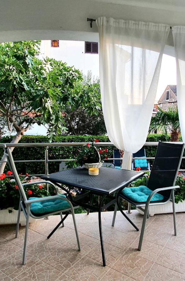 Radenka Zafron Apartment 沃迪切 外观 照片